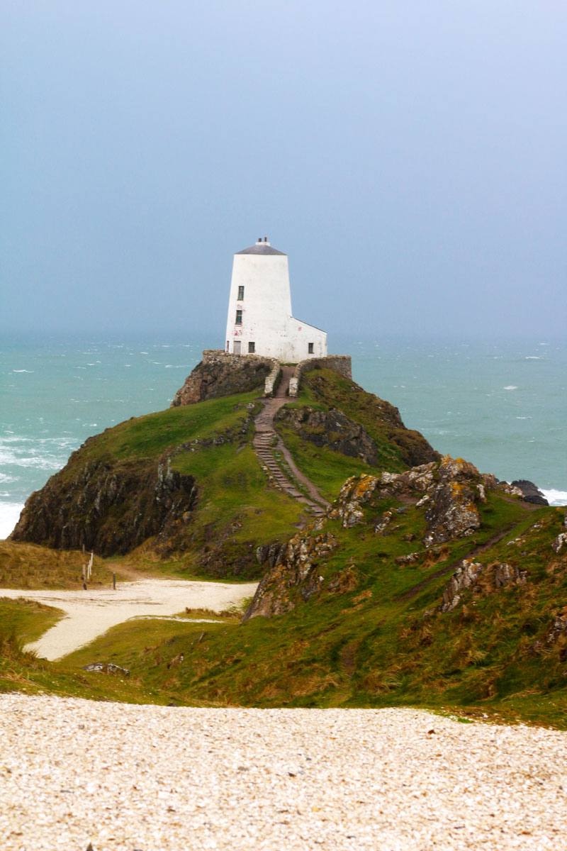 llanddwyn
